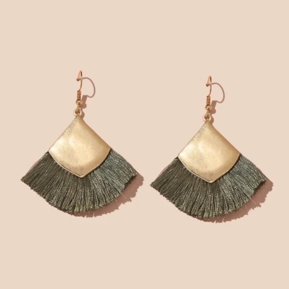 NEW‎ Gold Green Fringe Tassel Boho Drop Earrings
